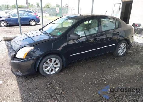 2010 Nissan Sentra 2.0Sl z USA, uszkodzony, nr VIN 3N1AB6AP8AL717833